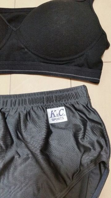 中古 高校陸上部 練習用スポーツブラ&レーシングブルマ | 新品・中古のオークション モバオク