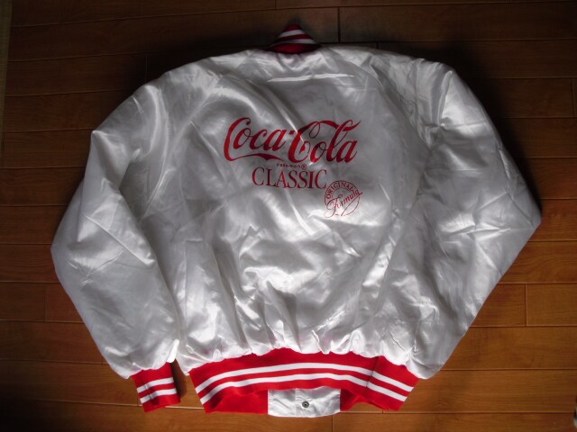 ヴィンテージ 80年代 コカコーラ ジャケット Usa Xl 男性ファッション 新品 中古のオークション モバオク ヴィンテージ 80年代 コカコーラ ジャケット Usa Xl 男性ファッション 新品 中古のオークション モバオク